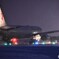 冬　夜　空港