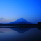 精進湖の朝景