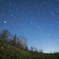 星天仰ぎ見て