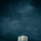 夜のマンション
