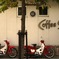 バイクとコーヒー屋さん