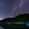 湖と星。