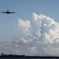入道雲を背にランディング