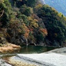 ダム放水路下流の風景