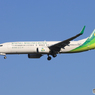 「群青」春秋航空 737-800 JA01GR  着陸