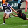 タックルをかわして