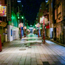 「夜明け前の観音通り」