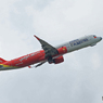 「スカイ」Vietjet A320-271N VN-A698 離陸
