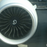 「青い日」Lufthansa A350-941 1/2 エンジン　出発準備中です
