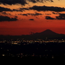 夕闇の富士山