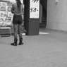 逞しい後姿