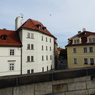 チェコ・プラハ（７２４）カレル橋の上からの街並み　