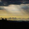 太陽と雲　光と影の攻防