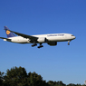 「群青」Lufthansa 777-FBT D-ALFB 到着しました