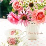 庭の薔薇　コーヒータイムを薔薇と