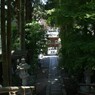 山門と参道