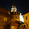 チェコ南部（９６７）　夜のチェスキー・クルムロフ城の塔