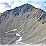北薬師岳より望む秀麗な薬師岳(2926m)と金作カール