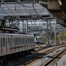 遠ざかる東武8000系