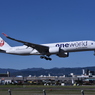 JAL 886