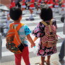 手はなしちゃ、ダメだょ、