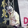 そのシンの試合ぶりをチェックするために