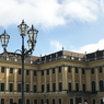 ウイーン（１０３７）シェーンブルン宮殿 と青い空