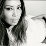 Estevan Oriol  /  Women No5