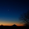 夜明け前の静寂　　〜　星　月　富士山　〜