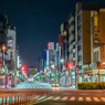 「夜明け前の浅草」