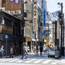 日本橋　路地にて