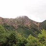 中山展望台から見上げた赤岳は、たしかに赤かった
