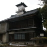 望楼のある建物