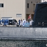 潜水艦上から帽ふれを頂きました。