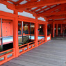 厳島神社にて