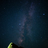 "見上げた夜空は星が降るようで"