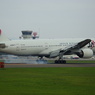 B777-200  JA8977 (2)