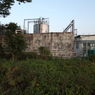 朝の工場