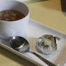 野菜のスープとジャガイモ
