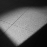 光