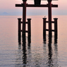 琵琶湖に黄昏れる