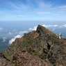 鳥海山山頂にて