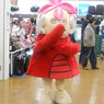 エントリー28　たんぱくんさん「社長にレースをつけてもらうまんべくん」