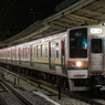 東海道線211系（夜）