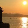 灯台の夕日