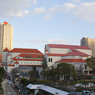 宝塚大劇場を臨む