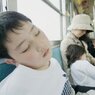 電車で寝る
