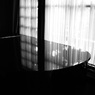 #9 カーテン越しの光
