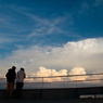 夏空に浮かんで