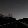 県道３３号線と星空